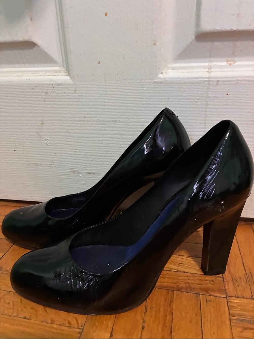 Women's Black Patent Leather Block Heel Pumps Theory